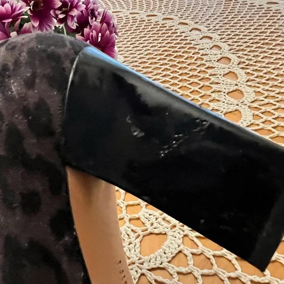 Nine West - Picture 3 of 4